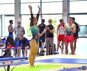 por foto simone ferraro sfa 2899 copia